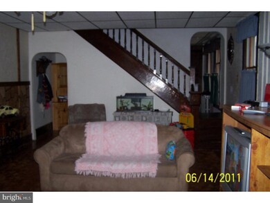 516 Arlington St, Tamaqua, PA 18252 - photo 4