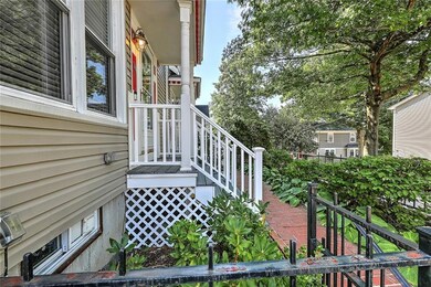 99 Evergreen St unit 6, Providence, RI 02906 - photo 4