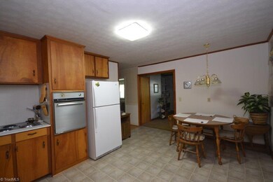 1541 Us Highway 64 W, Asheboro, NC 27205 - photo 4