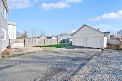 108 Newington Rd, West Hartford, CT 06110 - photo 5