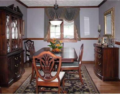 276 Gerrie Dr, Pittsburgh, PA 15241 - photo 6