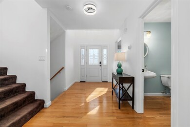 26 Sir Michael Cir, West Kingston, RI 02892 - photo 4