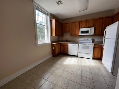 9 Forest St unit 2, Exeter, NH 03833 - photo 6