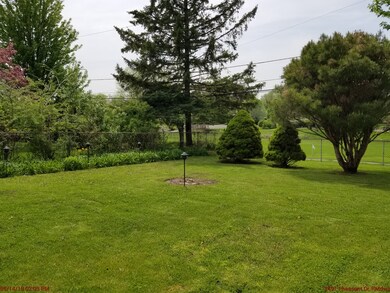 3401 Pheasant Dr, Rolling Meadows, IL 60008 - photo 4