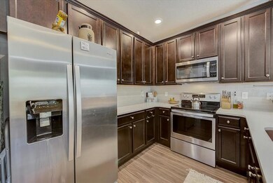 5518 Angel Fish Ct, New Port Richey, FL 34652 - photo 4