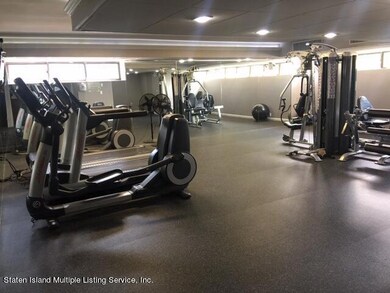 Sunrise Tower unit 714, Staten Island, NY 10304 - photo 2