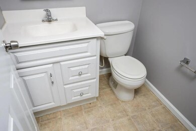 5631 Barney Ln unit 43D, Columbus, OH 43235 - photo 5