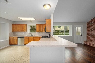 1906 Palo Duro St, Friendswood, TX 77546 - photo 2