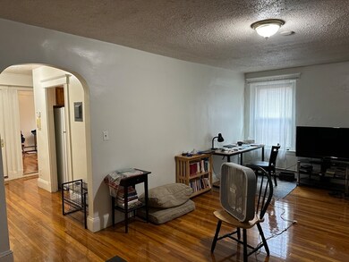 35 Tudor St unit 4F, Lynn, MA 01902 - photo 7
