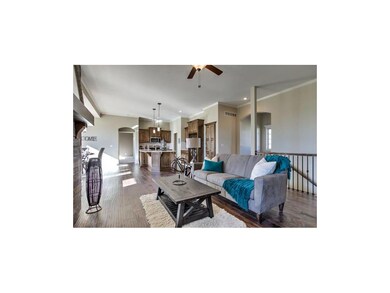 19220 W 207th Terrace, Spring Hill, KS 66083 - photo 6