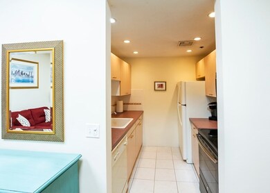 188 North St unit 63, Boston, MA 02113 - photo 3