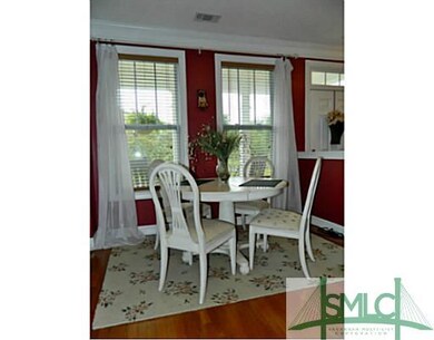 Dining Room. Open concept dining