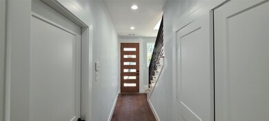 804 Woodcrest Dr unit B, Houston, TX 77018 - photo 7