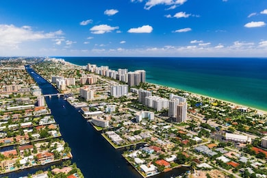 Embassy Towers I & II unit 17D, Fort Lauderdale, FL 33308 - photo 4