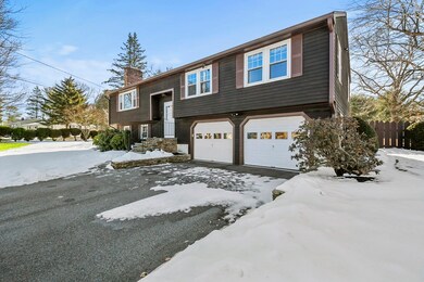 11 Janebar Cir, Framingham, MA 01701 - photo 3