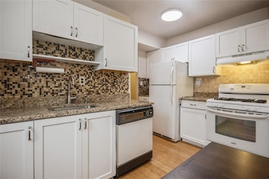 Sadore Lane Gardens unit 3E, Yonkers, NY 10710 - photo 6
