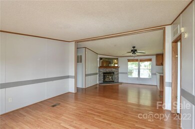 149 Riverfield Dr, Statesville, NC 28625 - photo 5