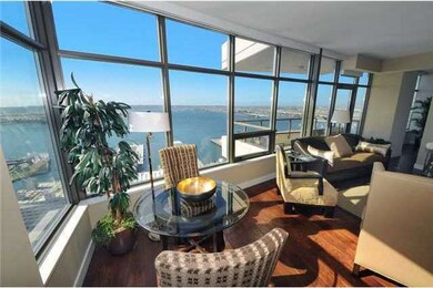 How about enjoying a cup of coffee or glass of wine inthis cozy nook??