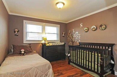 2705 Clearview Ave, Waukegan, IL 60085 - photo 7