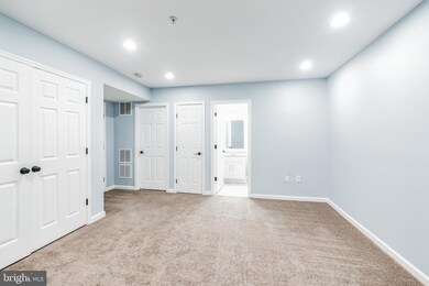 10329 Bridle Ct, Hagerstown, MD 21740 - photo 4