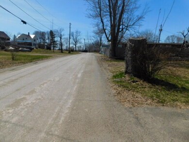 10 Summer St, Calais, ME 04619 - photo 6