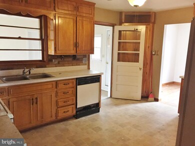 332 Longview Ave, Winchester, VA 22601 - photo 6