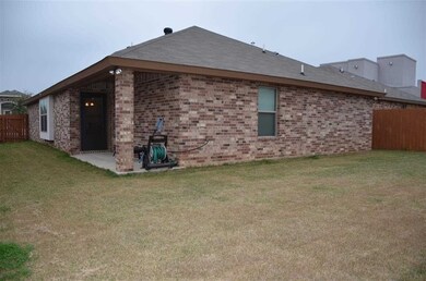 606 Crackle Grove Dr, Laredo, TX 78045 - photo 6