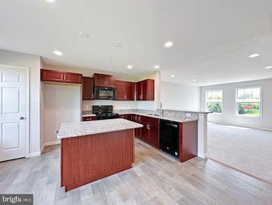 142 Highpoint Park Dr, Pleasant Gap, PA 16823 - photo 2