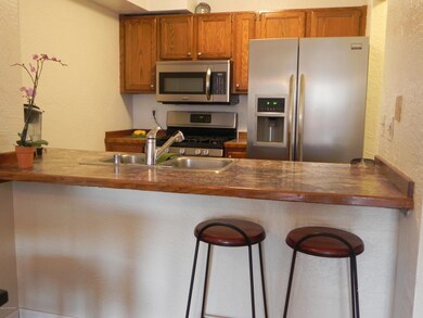 Lake Street Townhome (7).jpg