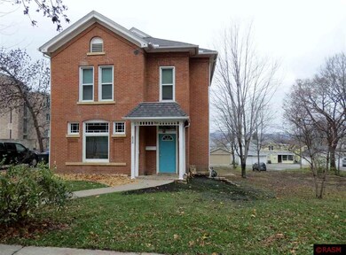 434 N 6th St, Mankato, MN 56001 - photo 6