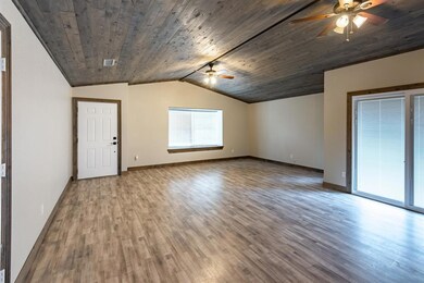 3101 Redwood St, Bedford, TX 76021 - photo 7