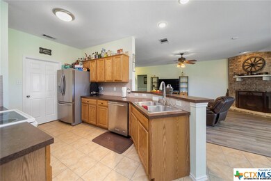 815 Wagon Wheel Dr, Copperas Cove, TX 76522 - photo 5