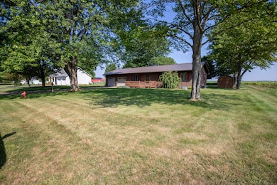 603 Broadway Ave, White Pigeon, MI 49099 - photo 3