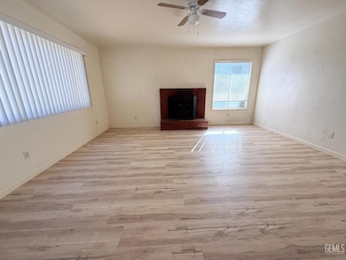 6512 Linda Ave, Lake Isabella, CA 93240 - photo 3