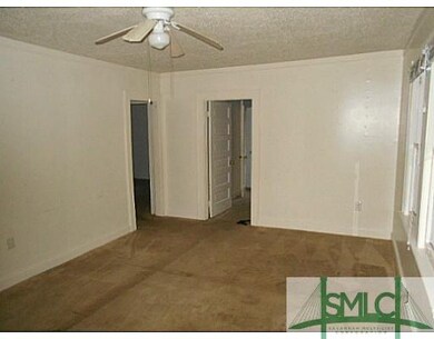 Den/Family/Great Room. FAMILY ROOM AT UNIT 2