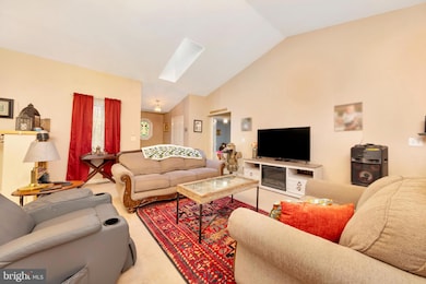 106 Taylor Ct, Locust Grove, VA 22508 - photo 5