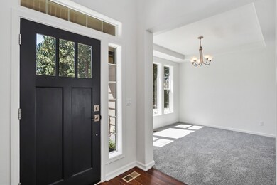 Entry/Foyer