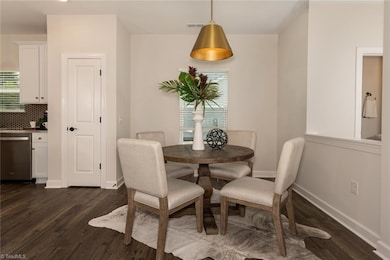 1525 S Broad St unit 1015, Winston Salem, NC 27127 - photo 4