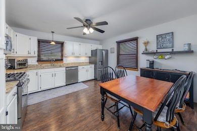 164 Hessian Ave, West Deptford, NJ 08096 - photo 3