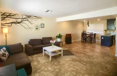 004 - Great Room 1