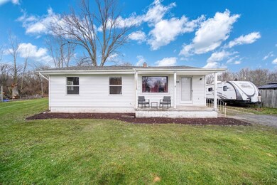 2369 Linden Ct, Adrian, MI 49221 - photo 4