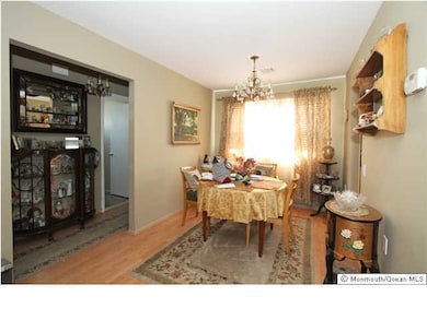 21 S Chestnut Ave, Whiting, NJ 08759 - photo 3