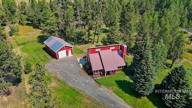 13098 Hill House Loop, Donnelly, ID 83615 - photo 2