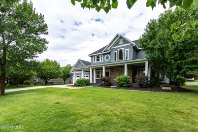 2_Exterior_high_3724618