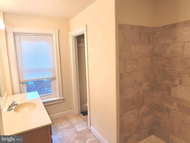 260 Walnut St unit 2, Pottstown, PA 19464 - photo 5