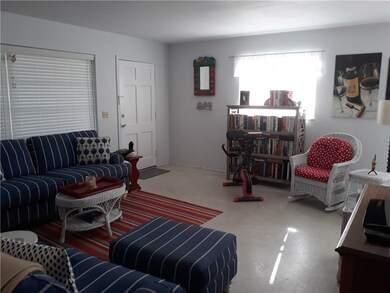 556 Azalea Ln, Vero Beach, FL 32963 - photo 3