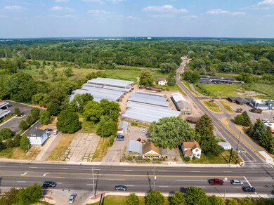 7313 S Westnedge Ave-10