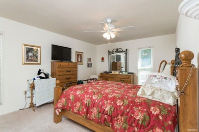 10726 W Wheatridge Dr, Sun City, AZ 85373 - photo 7