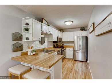 11 Kitchen