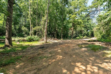 7004 Mountain View Rd, Taylors, SC 29687 - photo 4